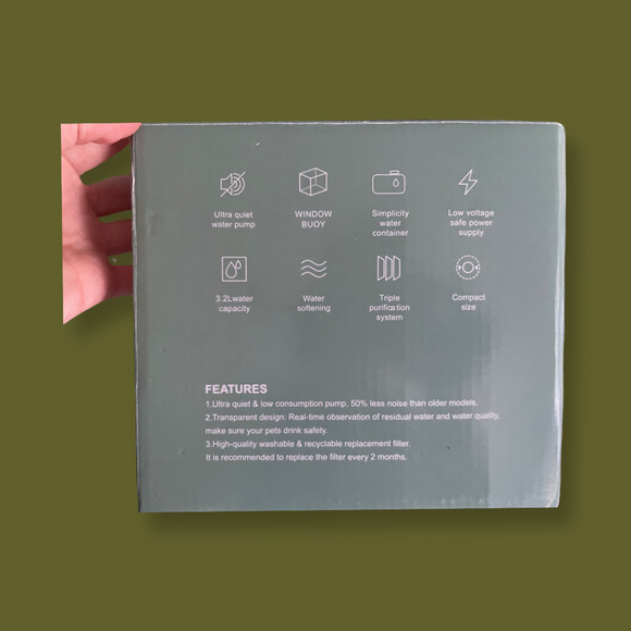 Cat Water Fountain, 108oz/3.2L (Used - Excellent Condition) - Picture 5 of 6